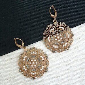 catherine popesco vintage style gold filigree earrings, crysals, pearls NWT